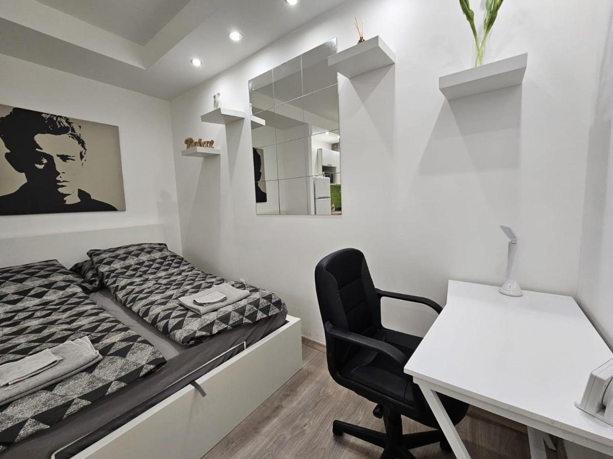 Smart Studio In The Heart Of 布达佩斯 外观 照片